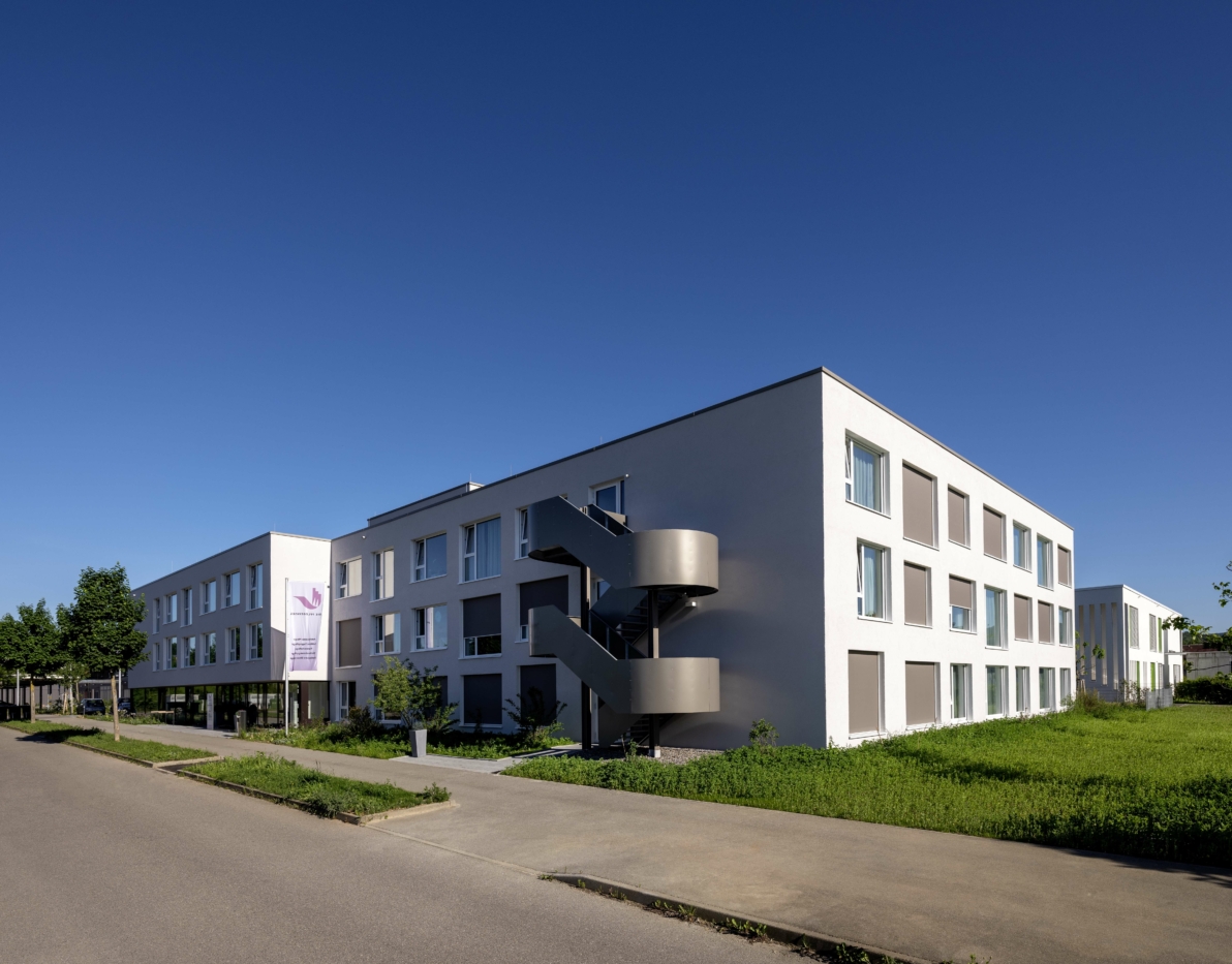 Moderner Neubau Pflegeheim Dettingen
