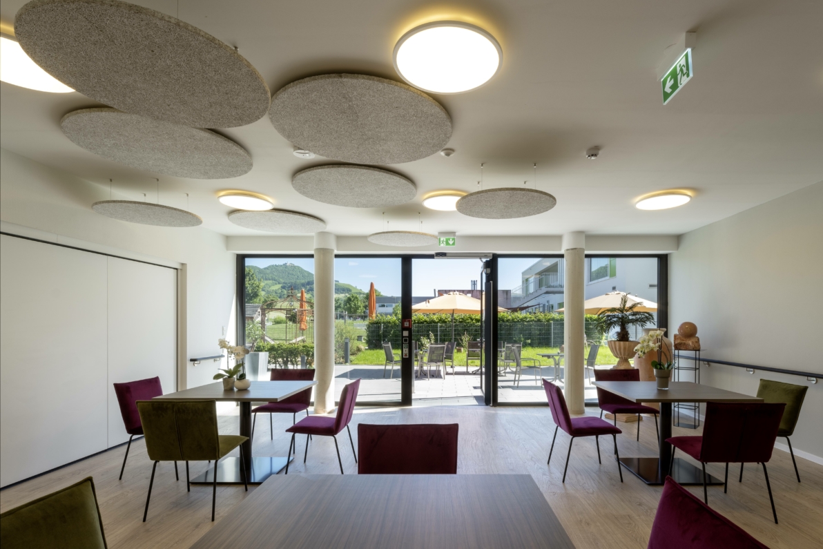 Moderner Neubau Pflegeheim Dettingen