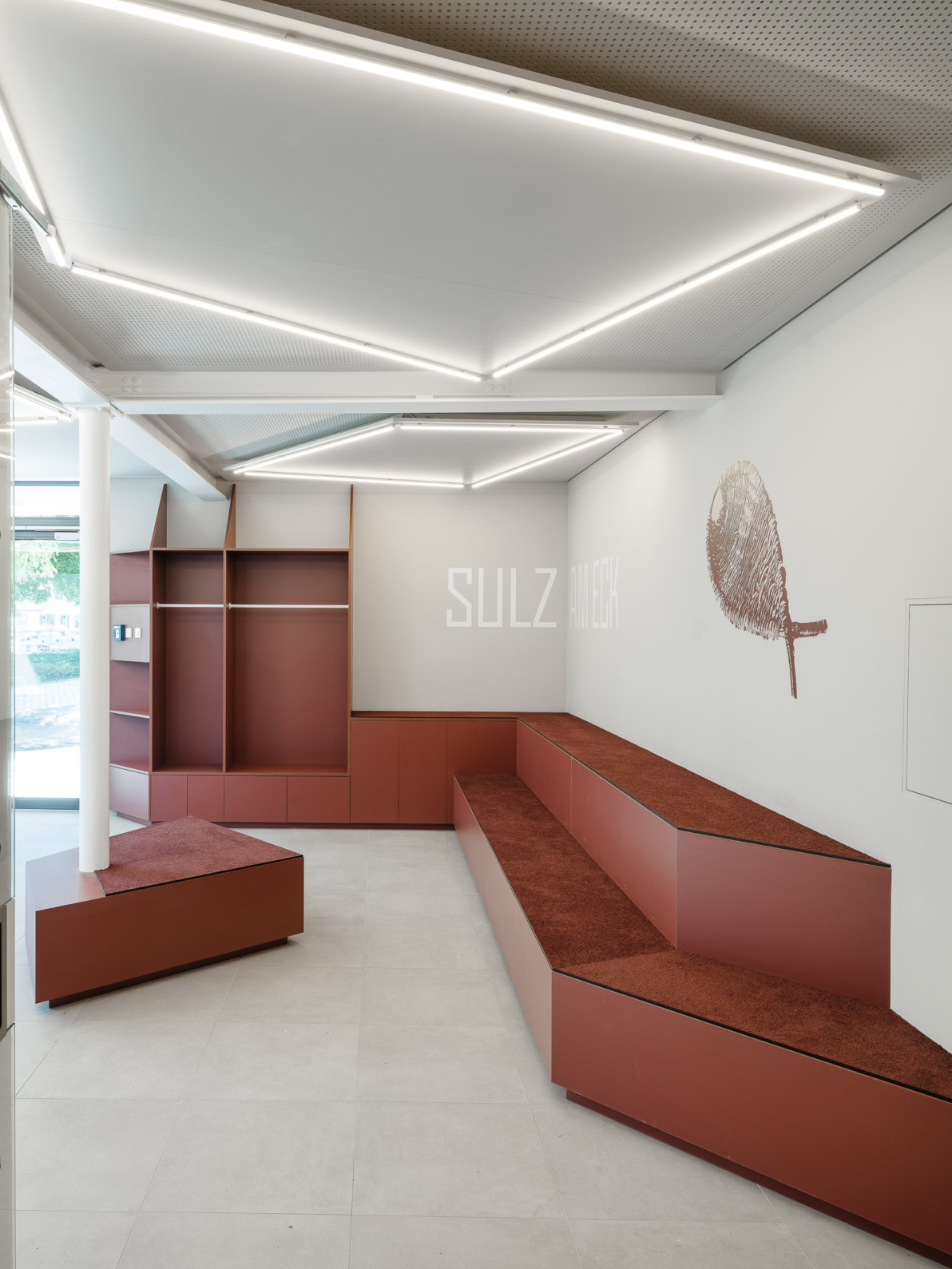 Gemeindehalle Wildberg-Sulz am Eck, Foyer mit Sitzgelegenheiten
